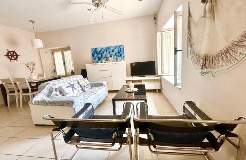 Torredembarra Apartamento | Increíble casa frente al mar , planta baja