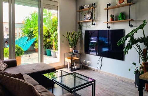 Sant Antoni Apartamento | Incredible 2BR Penthouse with Urban Rooftop Garden