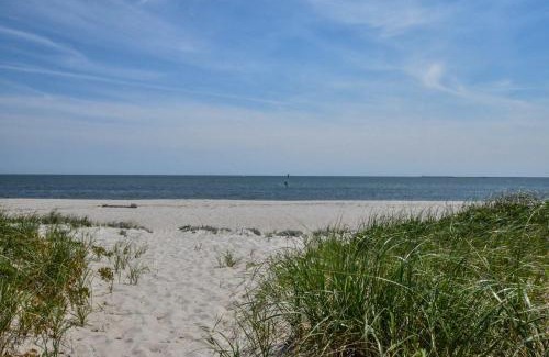 Hyannis Casa | Incredible Family Escape Game Room Waterfront