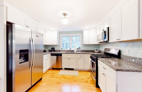 New Seabury Casa | Incredibly spacious home with games, bikes, kayaks, firepit & amazing yard