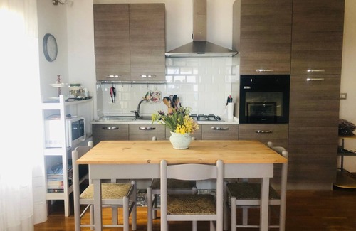 Santa Maria Navarrese Apartamento | Apartamento independiente a 700 metros del mar con vistas panorámicas