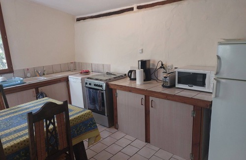 Sauve Cabaña | Independent Cottage 2 bedrooms, garden pool WIFI set in meadows & great views