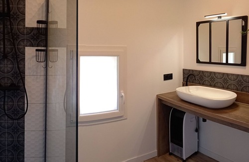 Monbahus Cama Y Desayuno | Independent guest room