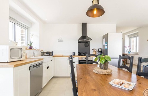 Pontorson Cabaña | Casa independiente de 3 habitaciones cerca del Mont St-Michel con jardín privado y acceso directo GR223