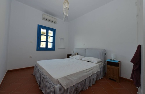 Lipsoi Villa | villa independiente con espléndidas vistas y playa debajo