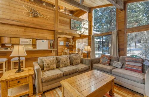Truckee Casa | Indian Hill Hush