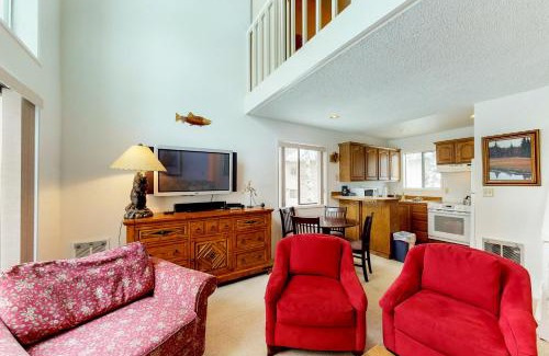Elkhorn Village Apartamento | Indian Springs with a View