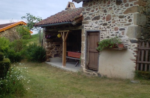 Sainte-Colombe Casa | Casa de carácter indiv en una tranquila casa de campo sobre la piscina del suelo