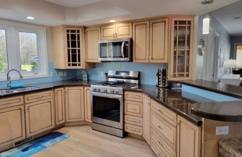 Muskegon Casa | Indoor Pool by Lake Michigan Beaches & Grand Haven / Slps 24 w/ Tennis & Hot Tub