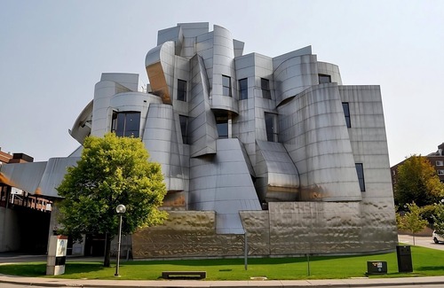 Downtown Minneapolis Casa | Indoor Pool, Superior King Room at Millennium Minneapolis