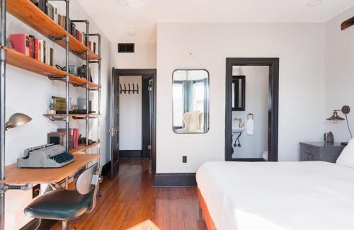 Truxton Circle Casa | Industrial Loft Offers Historic Feel with Modern Amenities 3BR & 2BA #DCottage