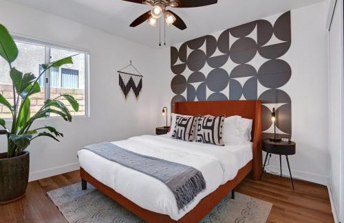 Indio Casa | IndyOasis: pool*spa*games*BBQ*4BR2BA. Wlk2Festivls