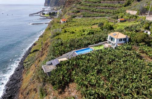 Calheta Villa | Infinite Ocean View Villa 20m above Ocean & Beach