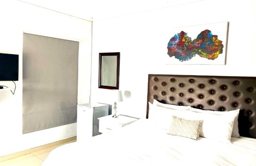 Gaborone Cama Y Desayuno | Infinity BnB Gaborone