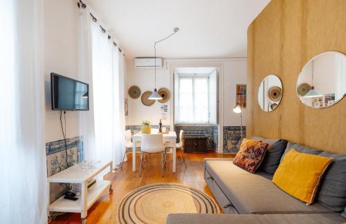 Santa Catarina Apartamento | Inglesinhos Convento 1 - Charming Apartment