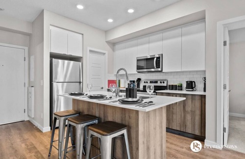 Inglewood Casa | Inglewood Luxury King Bed Parking Netflix#15