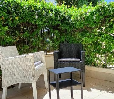 Miramare Apartamento | Ingresso e cortile privato