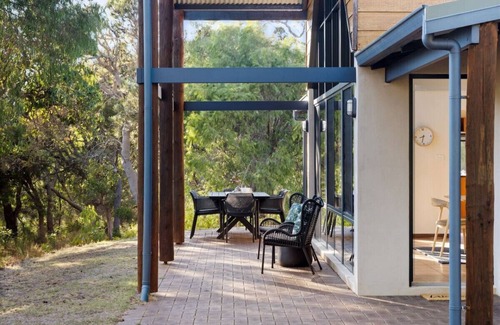 Yallingup Casa | Inji Homestead - 5-acre holiday home near beaches