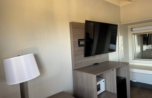 Jefferson Park Hotel | Inn at the Highland Denver Downtown