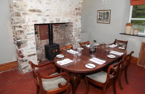 Llansteffan Hotel | Inn at the sticks