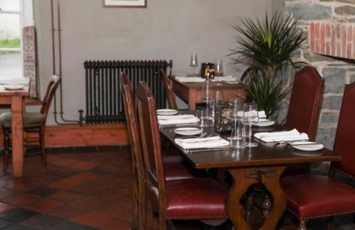 Llansteffan Hotel | Inn at the sticks