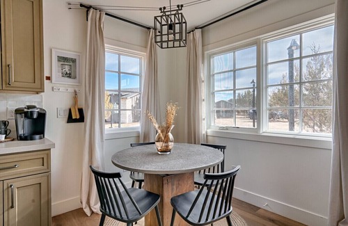 Williams Cabina | Inn History Grand Canyon Cabin 13