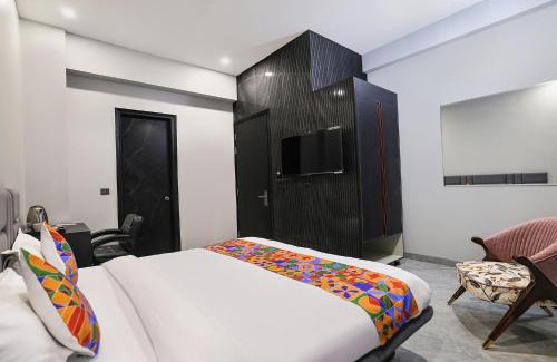 Sector 70 Hotel | Inn of Joy