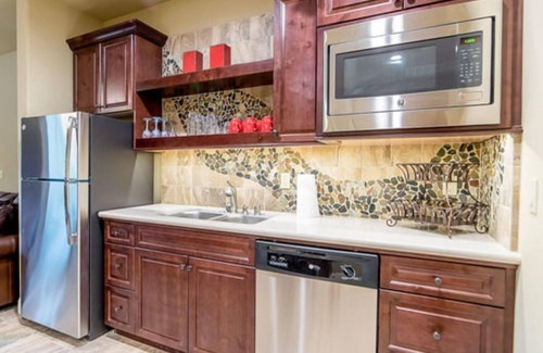 Ahwahnee Cama Y Desayuno | Inn the Woods Suites