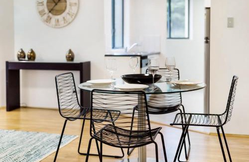Pyrmont Apartamento | Inner city retreat in Pyrmont 1 bdrm with Car space - 28 Mill