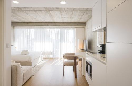 Aveiro Apartamento | Inside Station