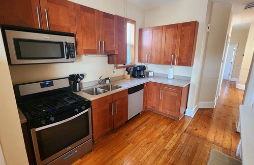 Oak Park Condominio | INSTA-WORTHY Loft+Condo, FREE Parking, Near Downtown Chicago