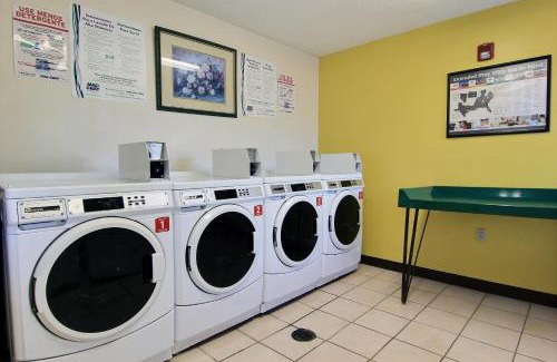 South Side Hotel | InTown Suites Extended Stay Select Corpus Christi TX