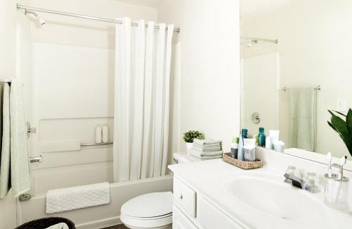 Sand Ridge Hotel | InTown Suites Extended Stay Birmingham AL - Homewood