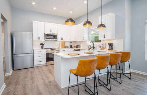 Highland Park Casa | Inviting 4BR 2BA Near Downtown Riverwalk
