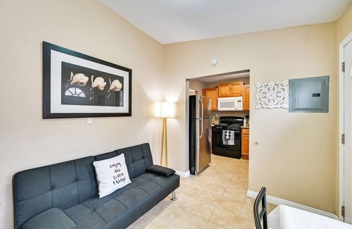 Poway Apartamento | Inviting Poway Studio w/ Patio & Gas Grill!