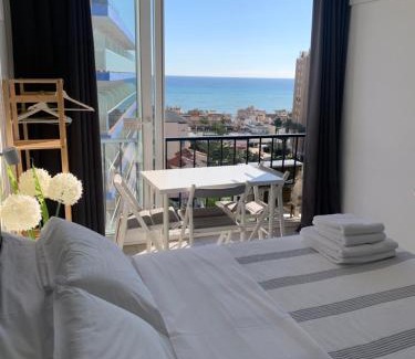 Carihuela Apartamento | Inviting Studio with Sea View