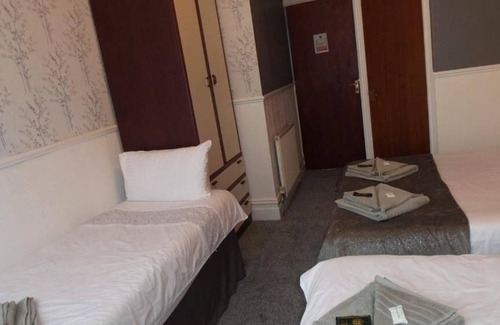 Blackpool Town Center Casa | Iona Hotel