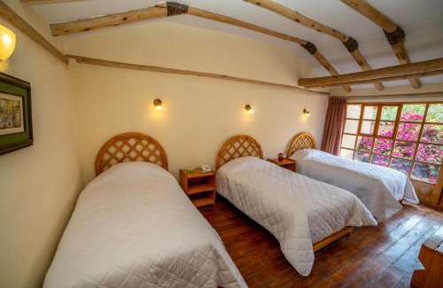 Urubamba Hotel | IORANA