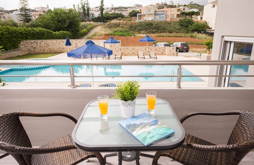 Kato Stalos Apartamento | Irini Stalos Apartments