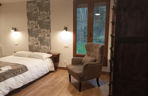 Saint-Germain-en-Laye Casa | Iris Garden Cottage