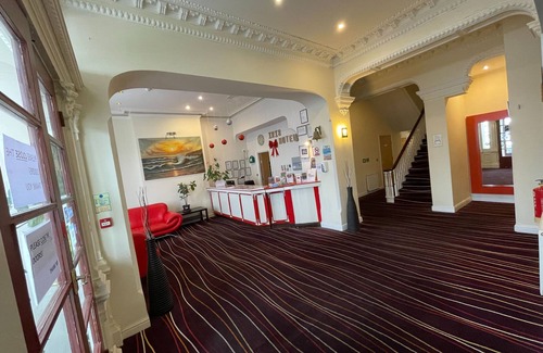 Llandudno Cama Y Desayuno | Iris Hotel