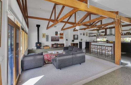 Torquay Casa | Ironbark Family Acreage - Torquay