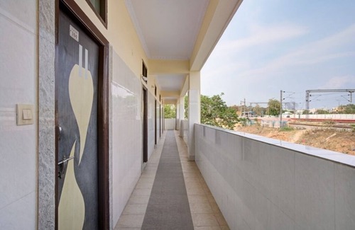 Shamshabad Apartamento | iROOMZ Hotel Sweekar Suites