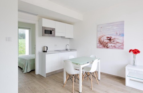 La Pelosa Apartamento | ISA-Residence with swimming-pool in Stintino near the famous La Pelosa-beach