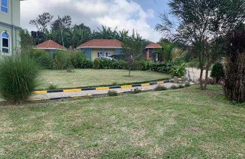 Rukungiri Casa | Ishuro Villas