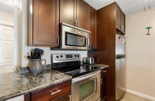 Ilexhurst Condominio | Island Beach Club 2 - Condo 2 Bedroom / 1.5 Bath ground level gulf front ,...