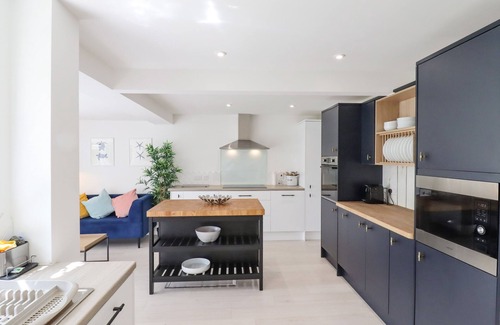 Layer Marney Cabaña | ISLAND HOUSE, family friendly, with a garden in Mersea Island