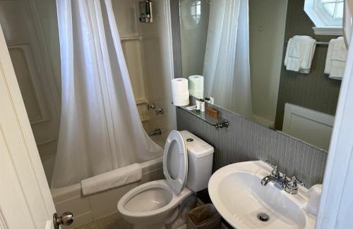 Port Clinton Apartamento | Island House Historic Vacation Rentals