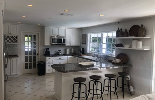 Key Biscayne Casa | Island Paradise! Beautiful Elegant Tropical Home with Private Heated Pool!