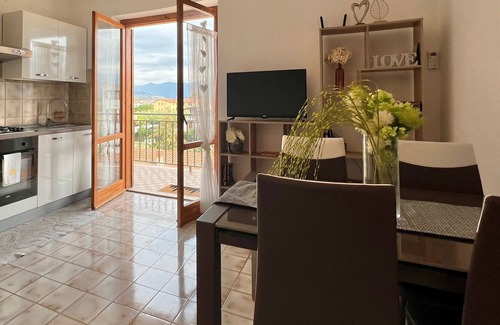 Santa Maria del Cedro Apartamento | Marina Santa Maria Del Cedro 1BR Apt.